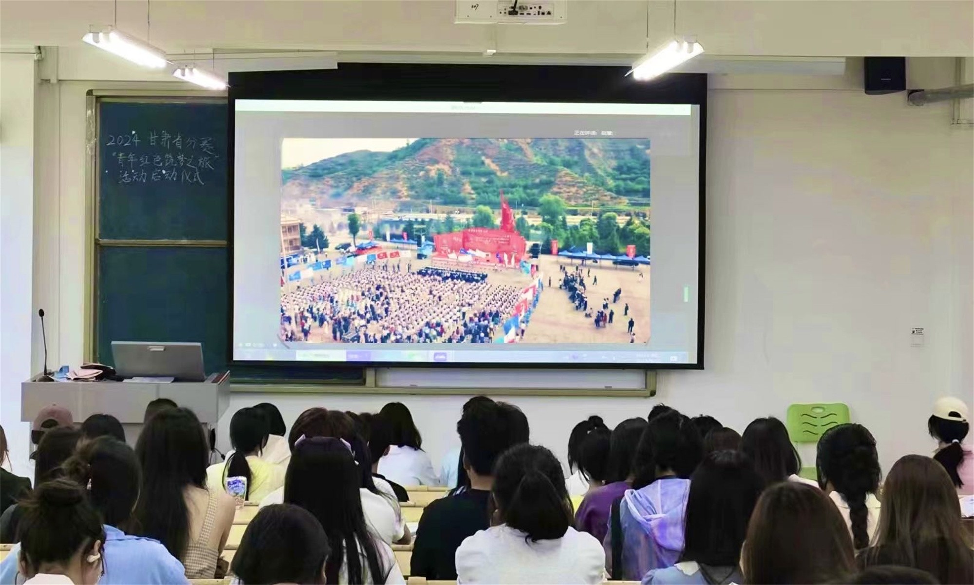 1719478261496076827.jpg 19e1bfdef7232a4b006f45a7d92c83a.jpg