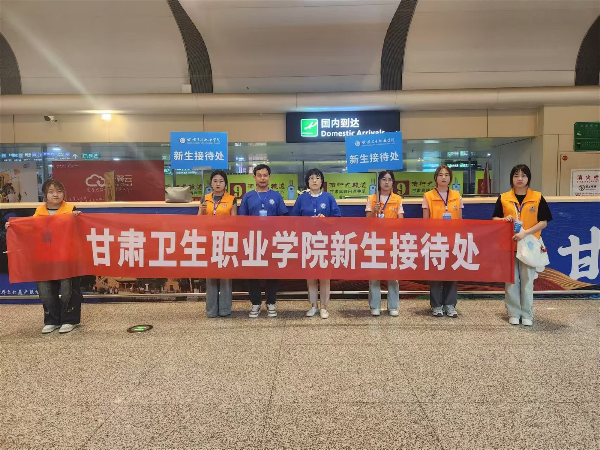 1725112512187018544.jpg 644229994486923573.jpg