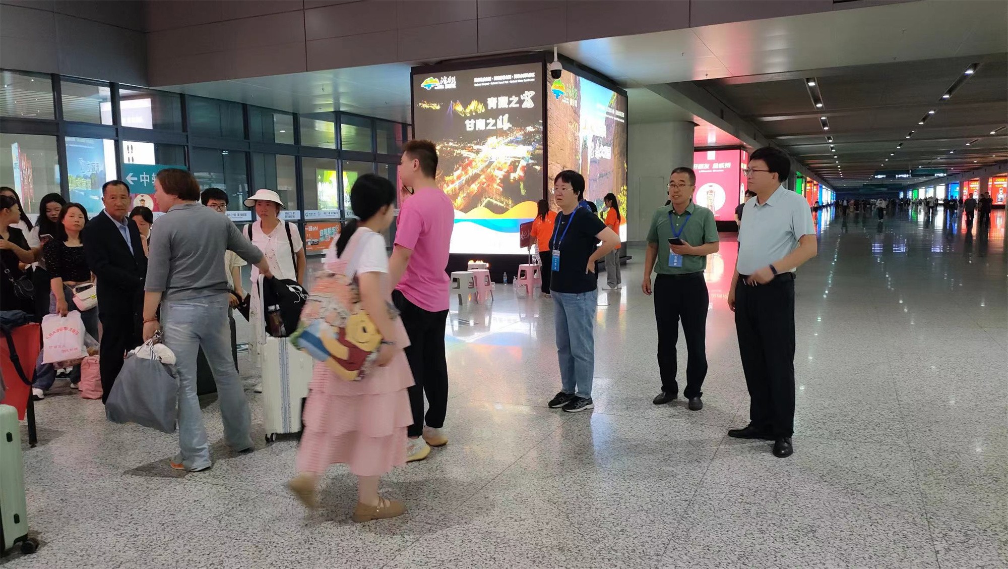 1725113903930044283.jpg 254437888162048645.jpg